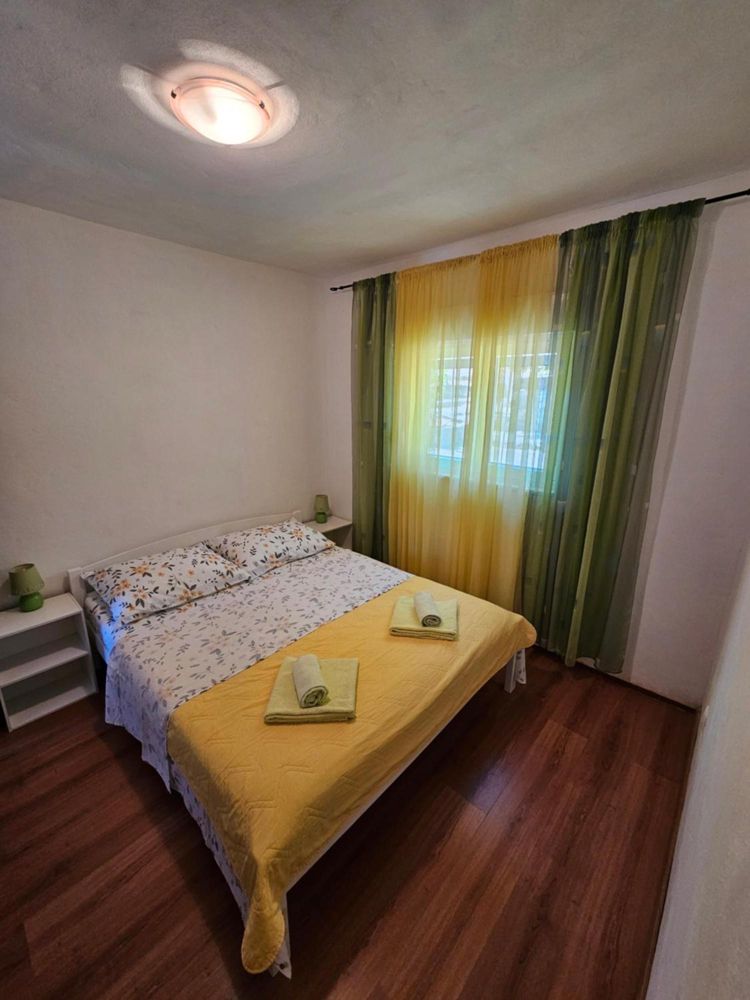 Apartments Lucin Drvenik Veliki Zewnętrze zdjęcie