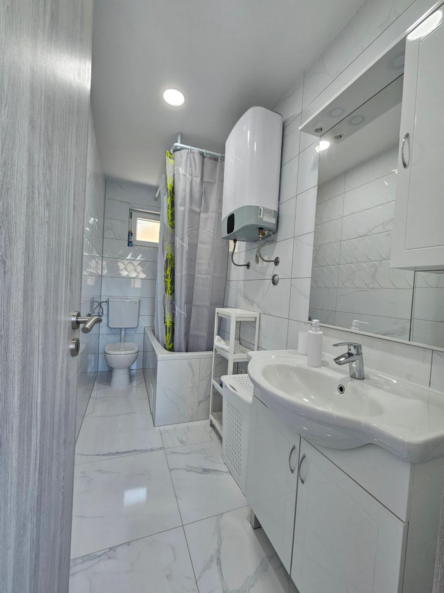 Apartments Lucin Drvenik Veliki Zewnętrze zdjęcie